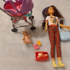 Barbie Skipper Babysitter