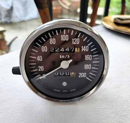 Suzuki 250 speedometer - gt, x7