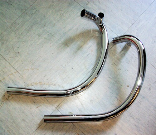 Manifold pair exhaust pipes