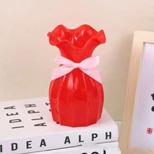 Plastic Dried Flower Vase DIY