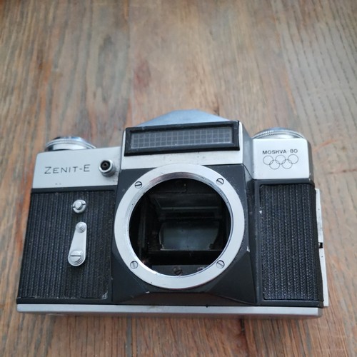 Zenit film camera - zenit, body