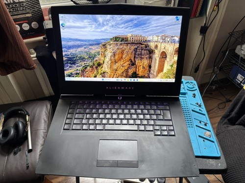 Alienware r3 - (restored),