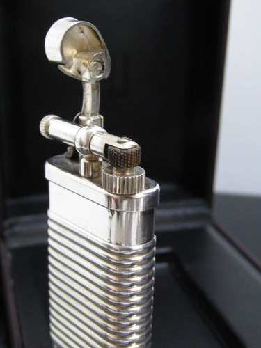 Dunhill unique tin can - dunhill, tin-can