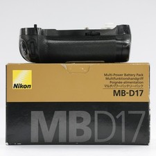 Nikon MB-D17 Battery Grip