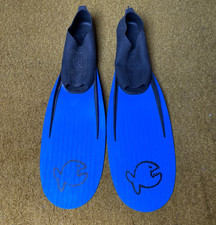 Swimming fins size 8-9