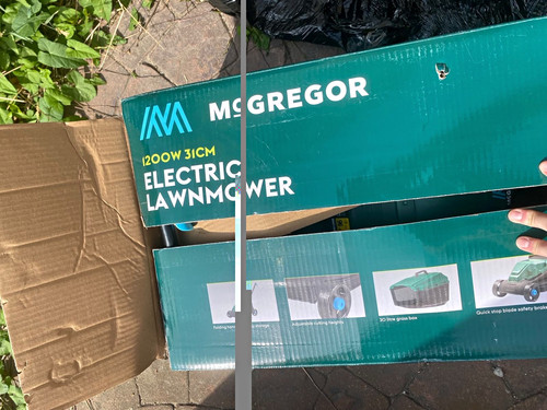 Mcgregor 1200w 31cm corded - 31cm,