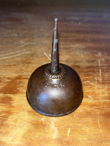 Vintage oil can singer - vintage,