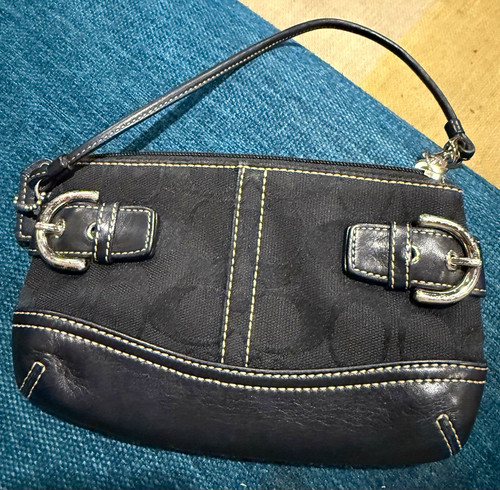 Coach signature black - signature, small