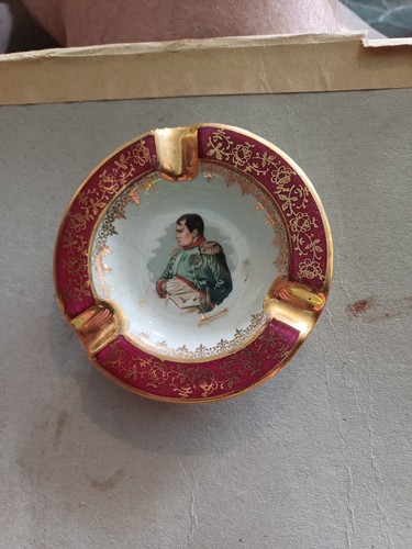 Limoges napoleon porcelain - ,