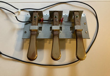 Technics Piano - pedal assembly
