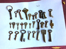 Antique keys Job Lot of 30 old