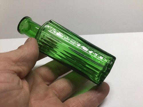 Antique bright green not - to, be