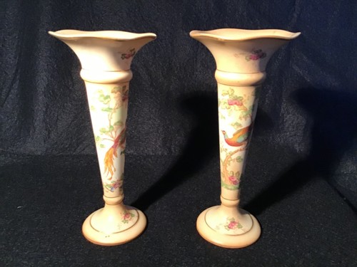 Pair crown ducal - of, bud