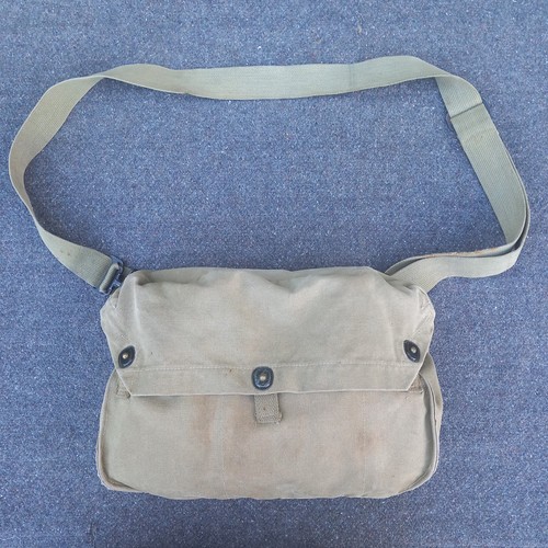 Genuine ww2 mask bag - genuine, m6