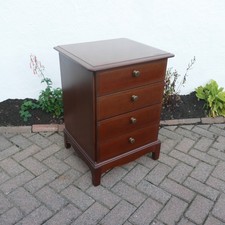 Vintage Stag Minstrel Chest of 4 Four Drawers. Bedside Cabinet Table.