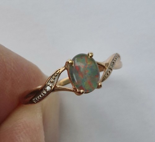 9ct gold opal - 9ct,