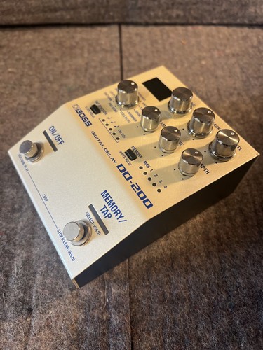 Boss 200 digital delay - boss,