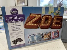 Wilton cake Pan Set (Countless