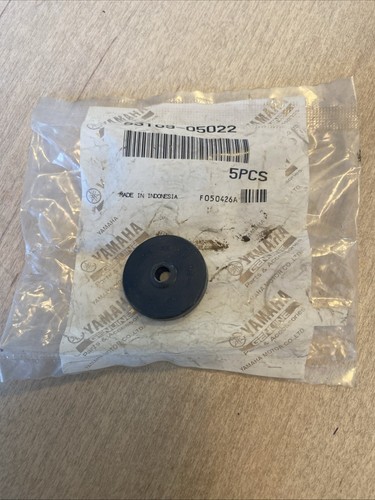 Genuine yamaha rx100 oil seal - oil,
