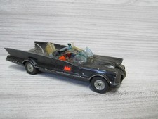 CORGI 267 BATMOBILE WITH BATMAN FIGURE