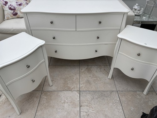 Cream ivory laura ashley - laura, chest