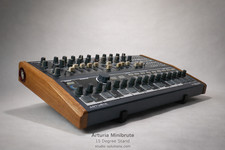 Arturia MiniBrute Stand 15°