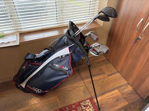 Wilson golf club set - and, bag