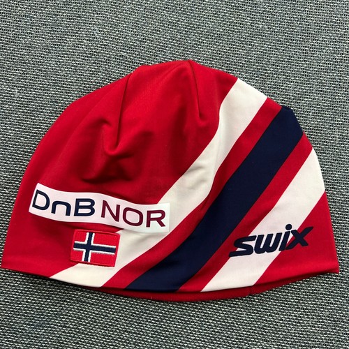 Swix red beanie - ski, sz
