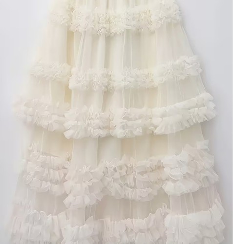 Stunning cream layered ruffled - stunning,