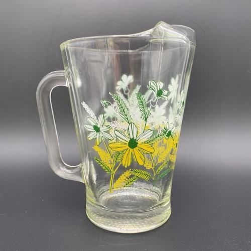 Floral daisy vintage pitcher - floral,