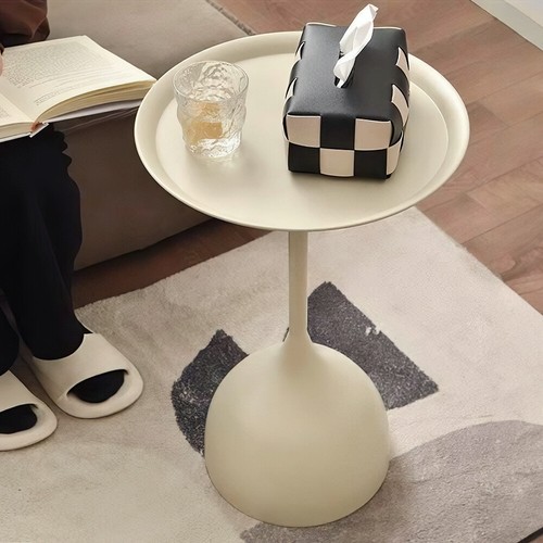 Round coffee table - round, iron