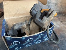 MGB GT V8 complete original Lockheed front brake caliper (left & right hand)