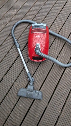 Miele vacuum cleaner full - miele,