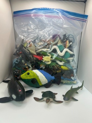 Massive mini ocean animal - massive,