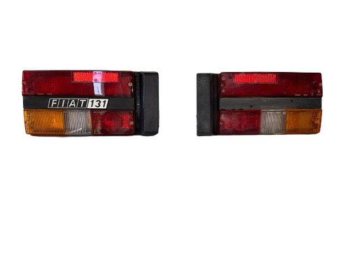 Pair rear lights right - of,