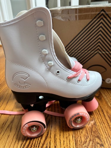 Seven roller skates - seven,