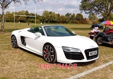 PHOTO  2014 AUDI R8 SPYDER (TYPE 42) WITH 5.2 LITRE V10 TWIN-TURBO ENGINE REG.V1