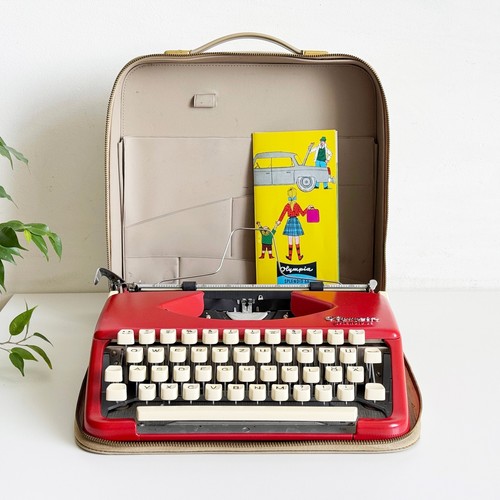 Olympia splendid typewriter - olympia,