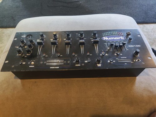 Numark cm100 4 channel - -, 4-channel