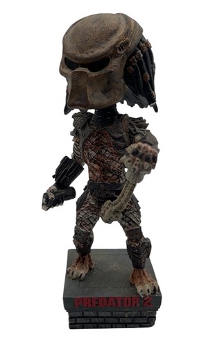 Neca predator head knocker - 2,