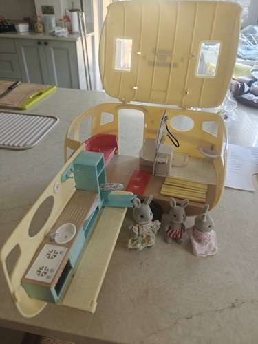 Vintage sylvanian families - sylvanian,