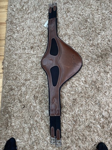 125cm stud girth penelope - 125cm,