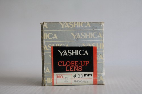 Yashica close viewing - yashica,