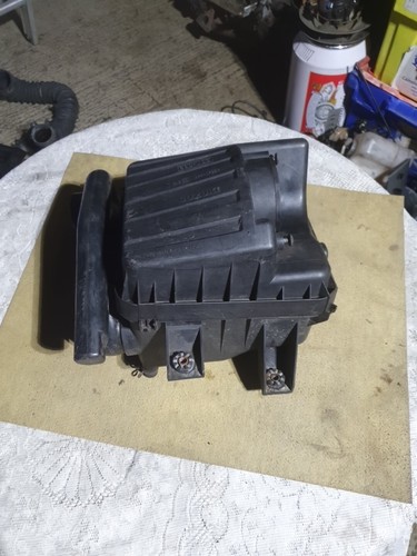 Suzuki vitara air filter box - suzuki,