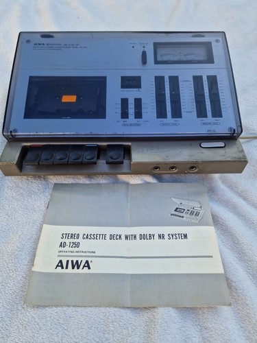 Vintage aiwa sterio cassette - sterio,