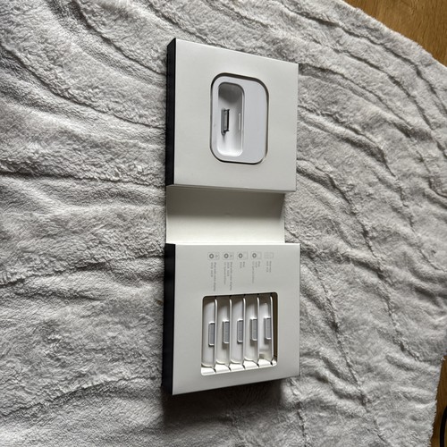 Apple ipod universal dock - ipod,