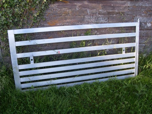 Nugent trailer sheep gate - nugent,