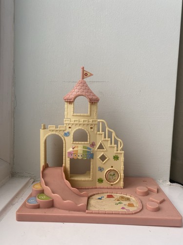 Sylvanian families baby - baby, castle