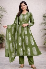 Indian Dress Kurta Set Green 3
