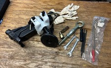 99-05 Volvo S80 Jack and Tool